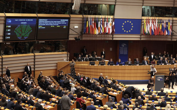 Кластери кроје пут до Брисела, за Србију нова правила само ако их прихвати: Суспендовање преговора или смањивање финансијске помоћи, ако се утврди застој у реформама